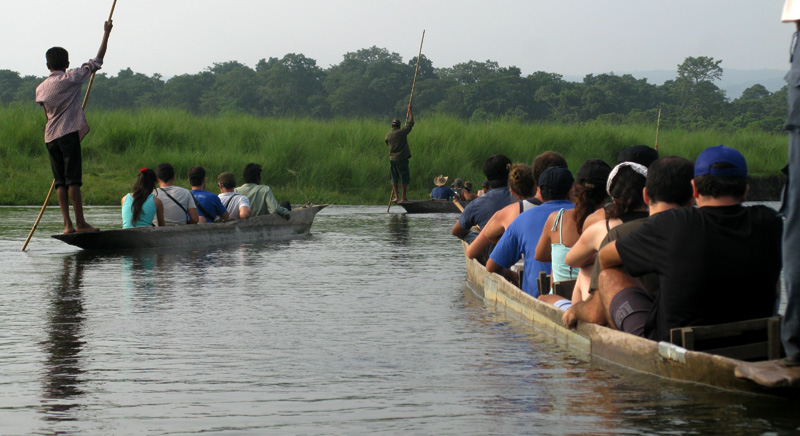 canoe ride Chitwan National Park